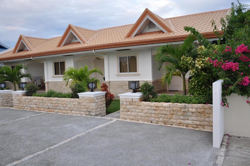 Olivia Resort Serviced Apartments And Bungalows Panglao Island Room photo