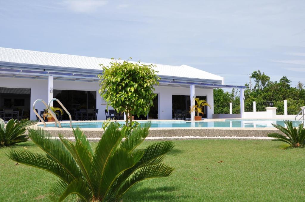 Olivia Resort Serviced Apartments And Bungalows Panglao Island Exterior photo