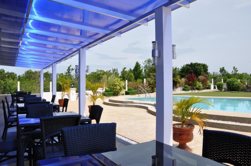 Olivia Resort Serviced Apartments And Bungalows Panglao Island Room photo