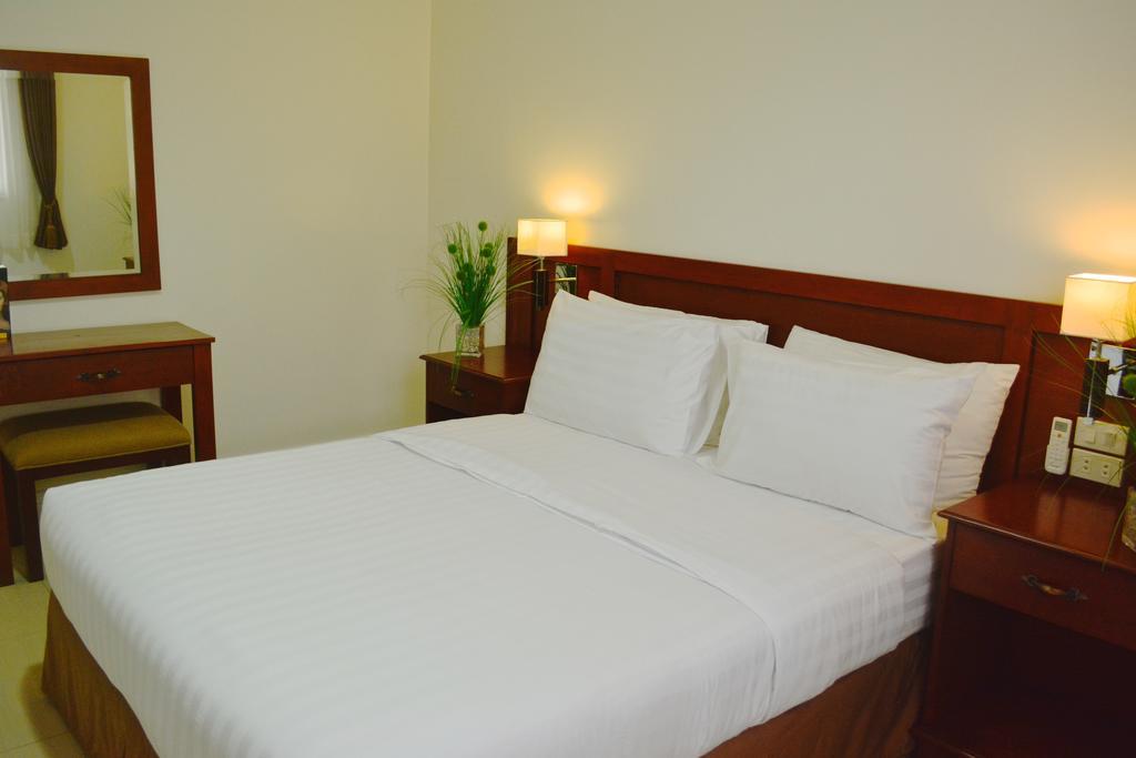 Olivia Resort Serviced Apartments And Bungalows Panglao Island Exterior photo