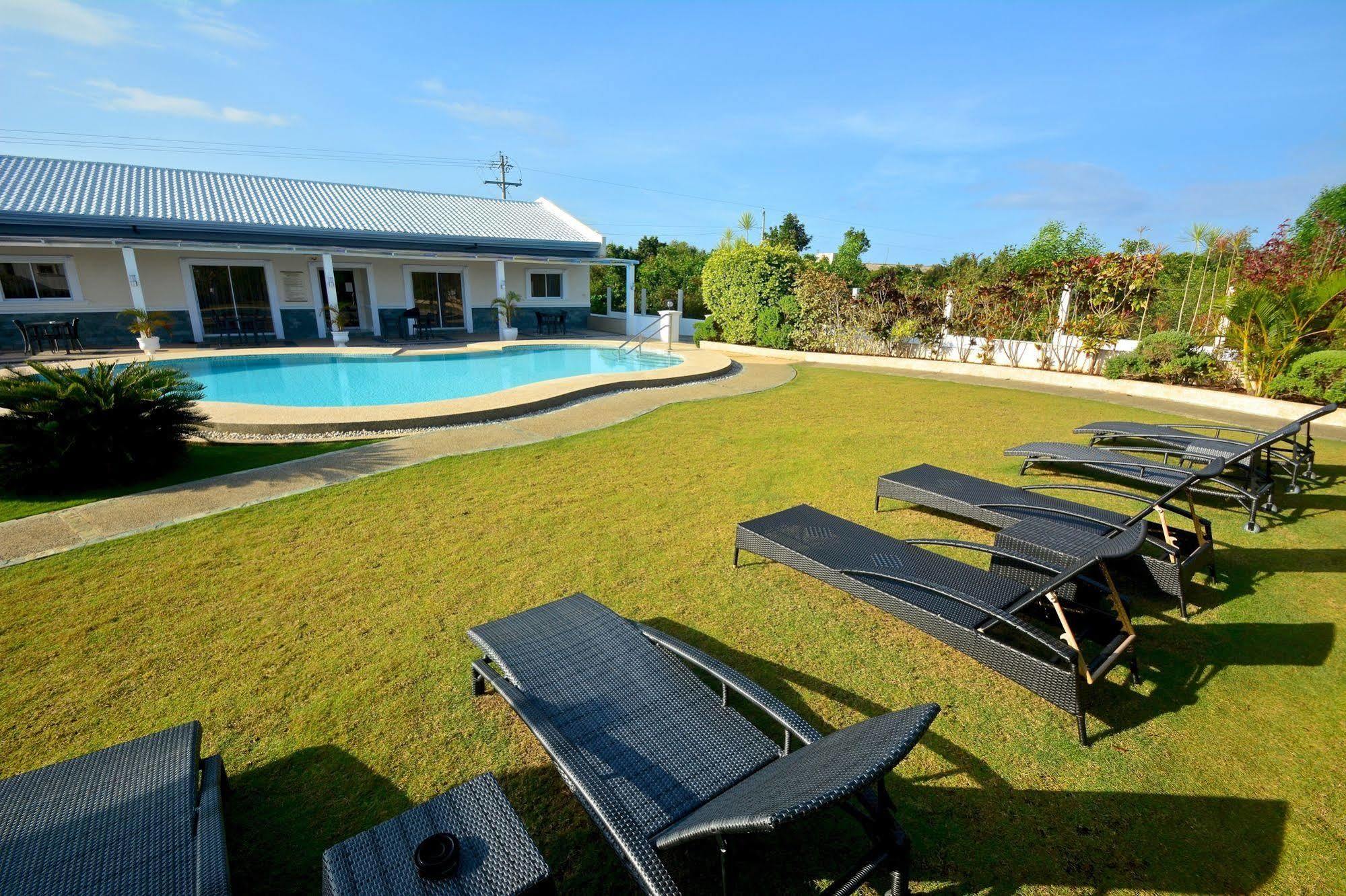 Olivia Resort Serviced Apartments And Bungalows Panglao Island Exterior photo